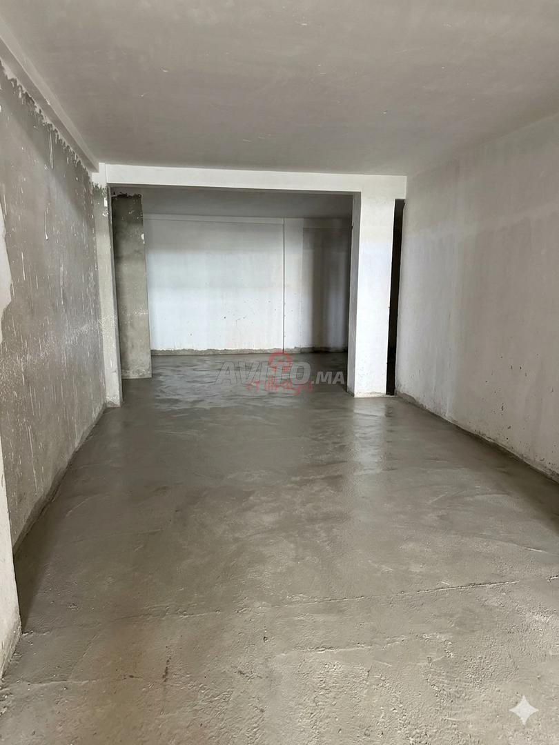 محل تجاري 134 م² للإيجار في الدار البيضاء — Photo 2