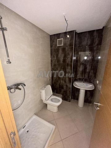 شقة 65 م² للايجار في الدار البيضاء (الغيروند) — Photo 12