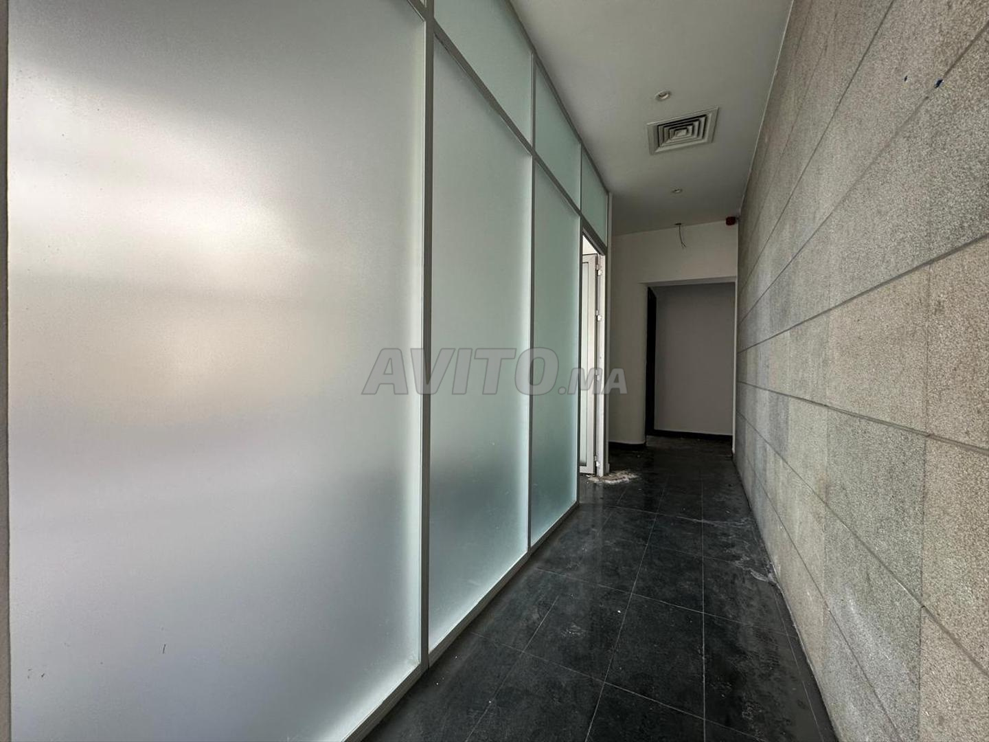 380m² Office Space for Rent in Rabat, Haut Agdal — Photo 26