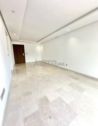 Appartement 100 m² à louer à Casablanca (Les Princesses) — Photo 3
