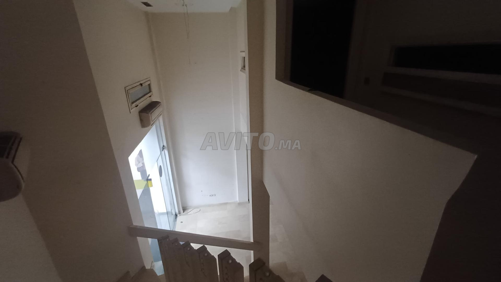 Commercial unit 67m² for rent in Casablanca, Racine — Photo 8