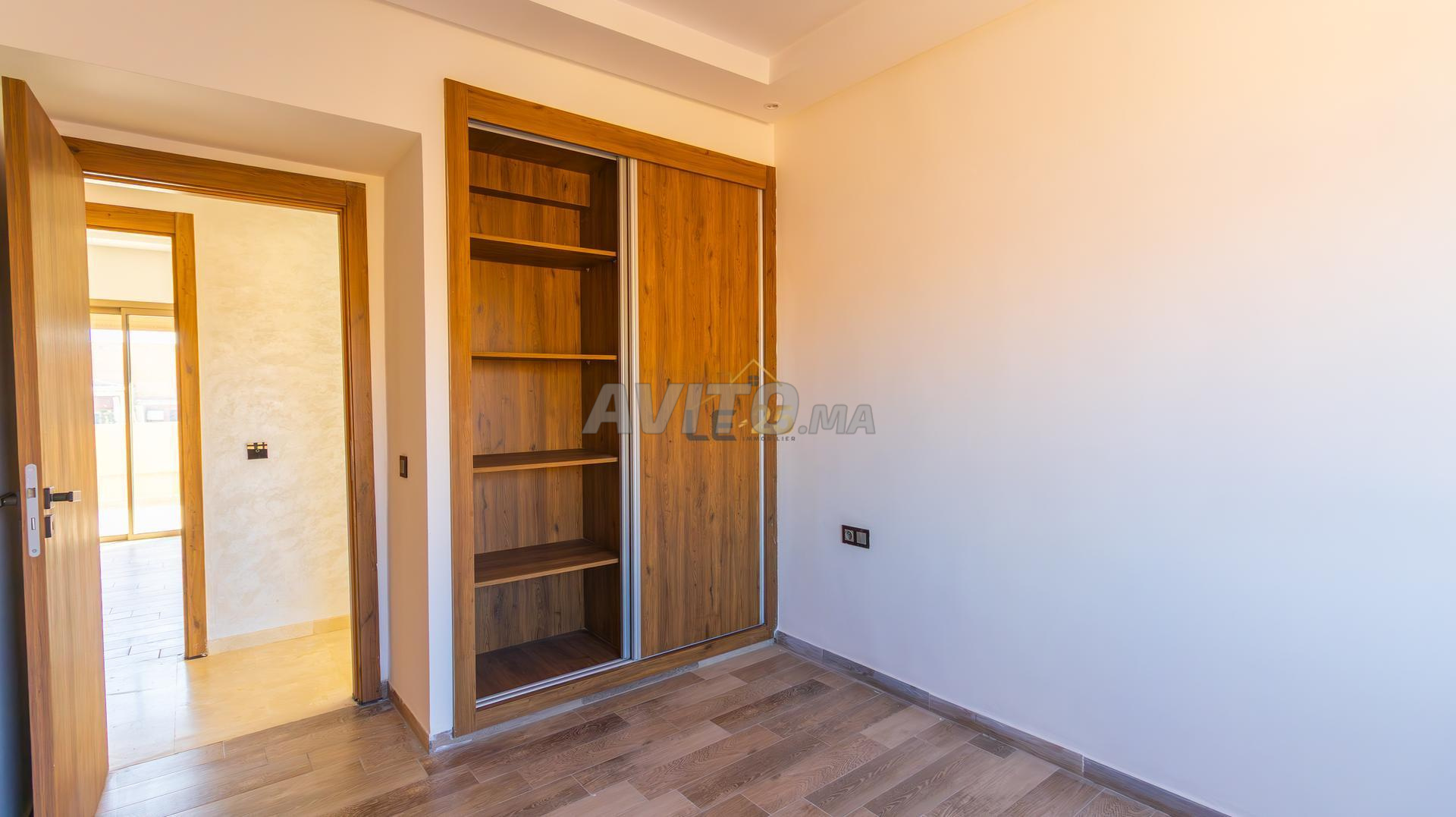 Bel Appartement 3 Chambres À Vendre Avec Terrasse — Photo 18