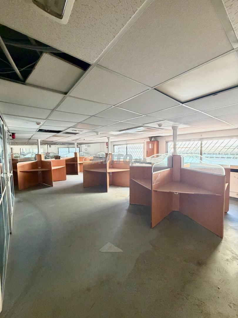 Bureau 1600 m² à louer à Mohammédia — Photo 6