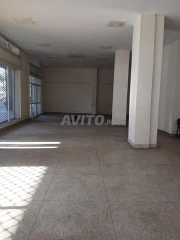 Local commercial 435 m² à louer à Casablanca, Roches Noires — Photo 2
