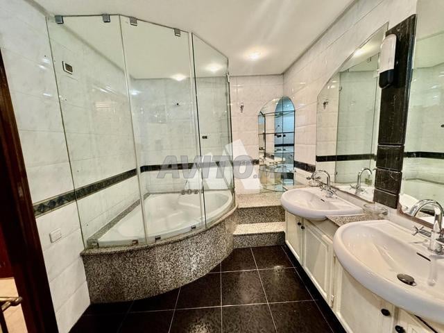 شقة للبيع 320م² في الدار البيضاء راسين — Photo 20