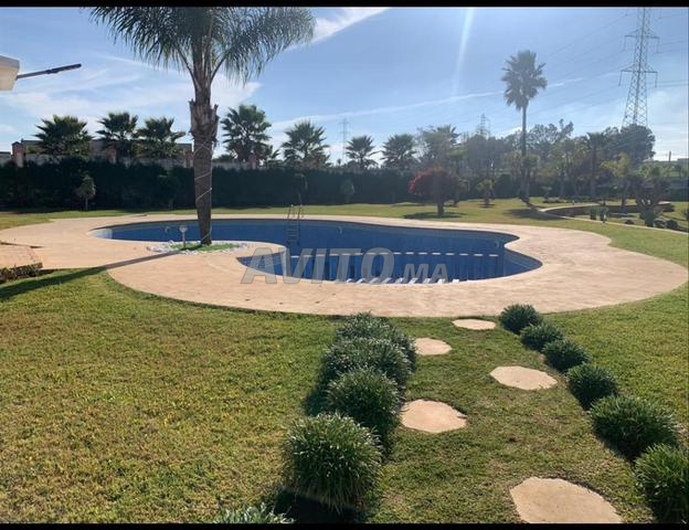 Villa 13000 m² for sale in El Menzeh — Photo 4