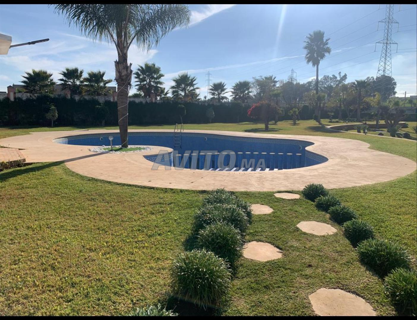 Villa 13000 m² for sale in El Menzeh — Photo 3