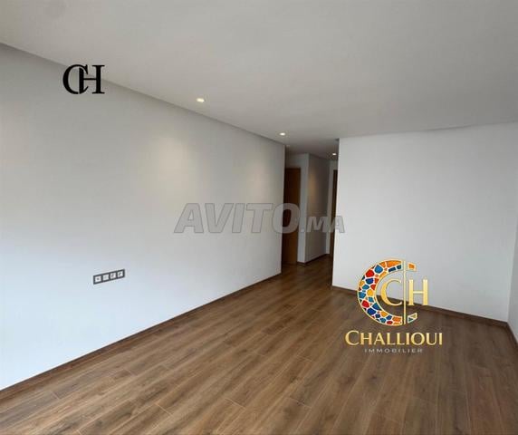 Apartment 210 m² for rent in El Menzeh — Photo 10