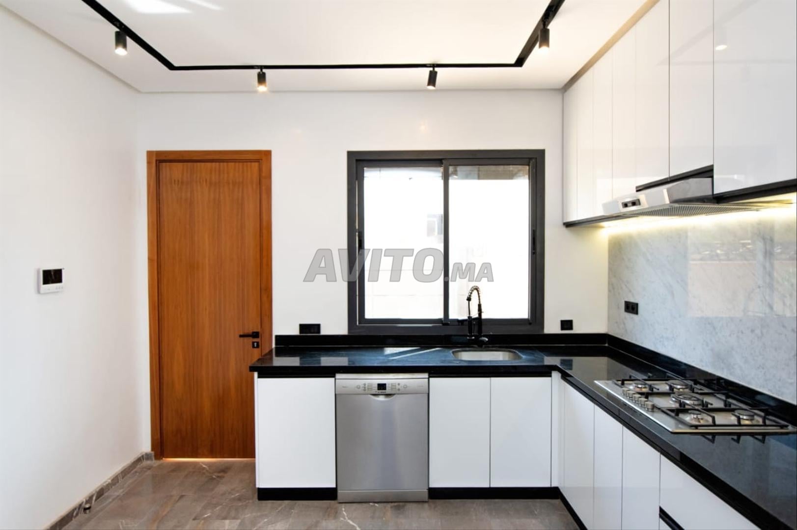 Villa 260 m² à vendre à Marrakech - Proche Morocco Mall — Photo 10