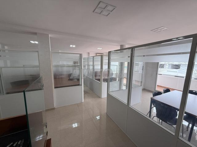 Office 175 m² for rent in Rabat Agdal — Photo 24