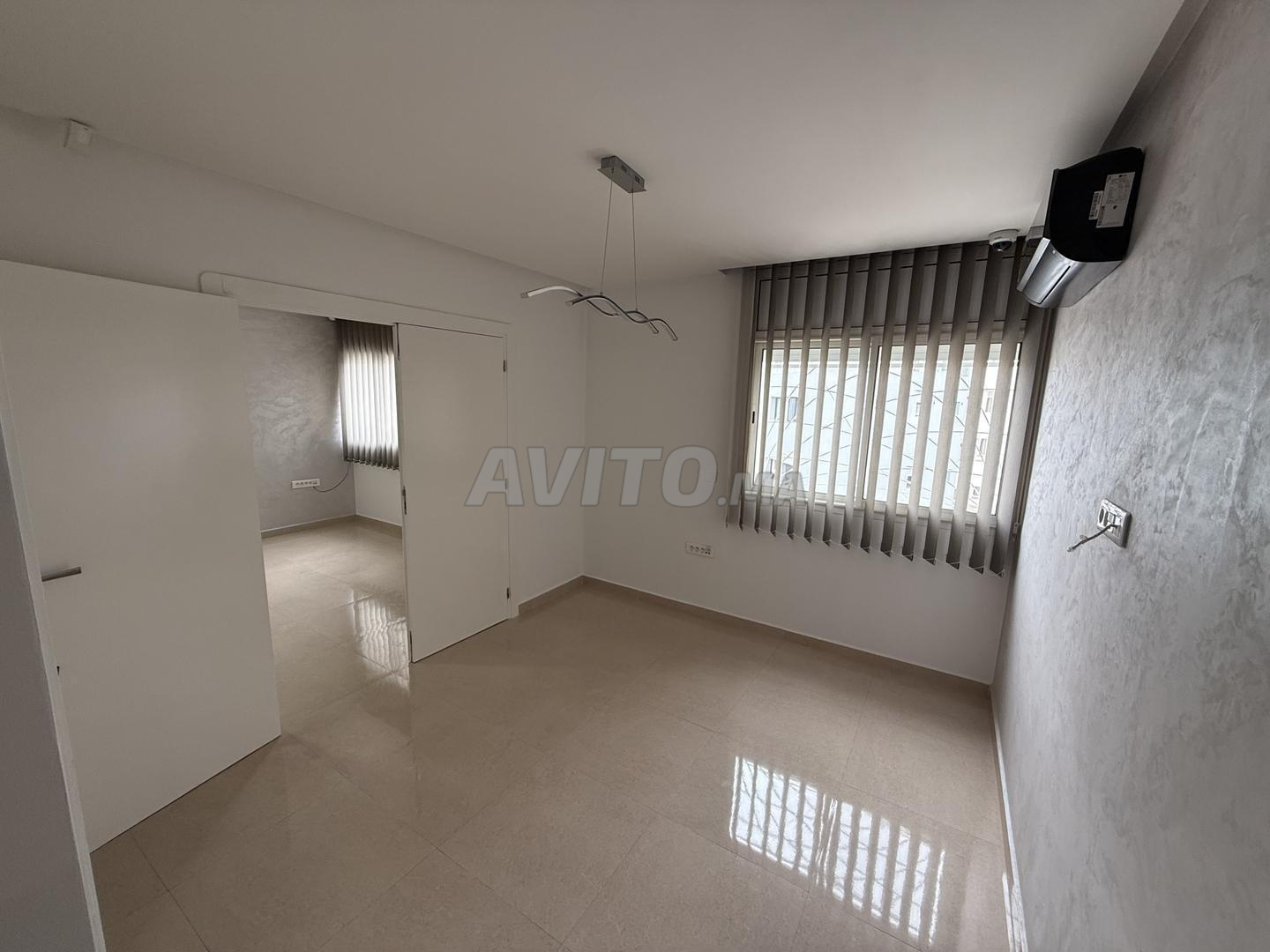 Office 175 m² for rent in Rabat Agdal — Photo 17