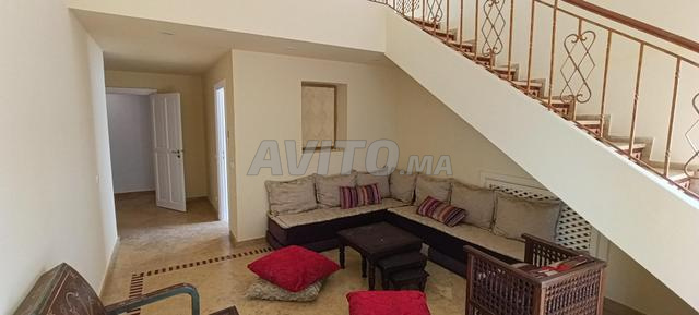 Villa 3000 m² à louer à Rabat – Souissi — Photo 12