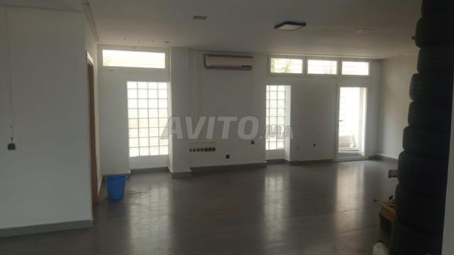 Local commercial 84 m² à louer à Hay Riad Prestigia Rabat — Photo 2