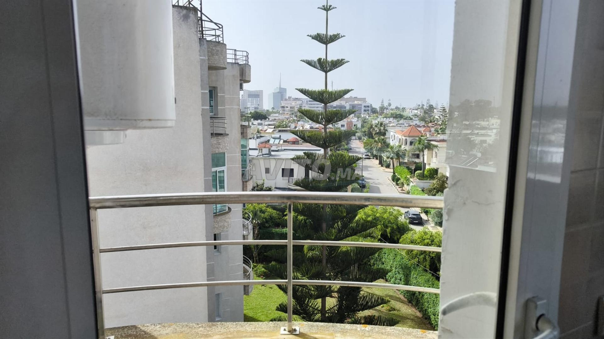 Appartement meublé 140 m² à louer à Rabat (Hay Riad) — Photo 27