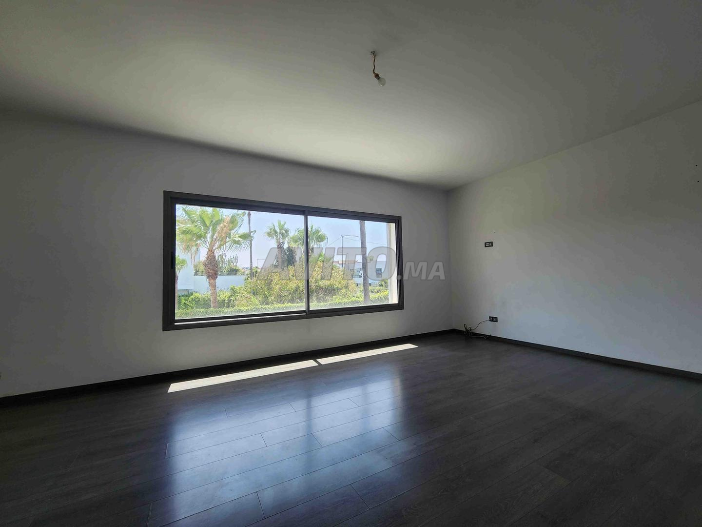Local commercial 870 m² à louer à Casablanca — Photo 10