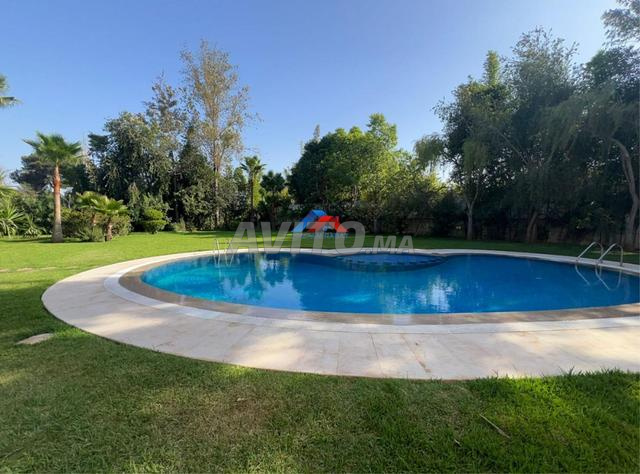 Villa à louer Souissi Rabat 2000 m² — Photo 3