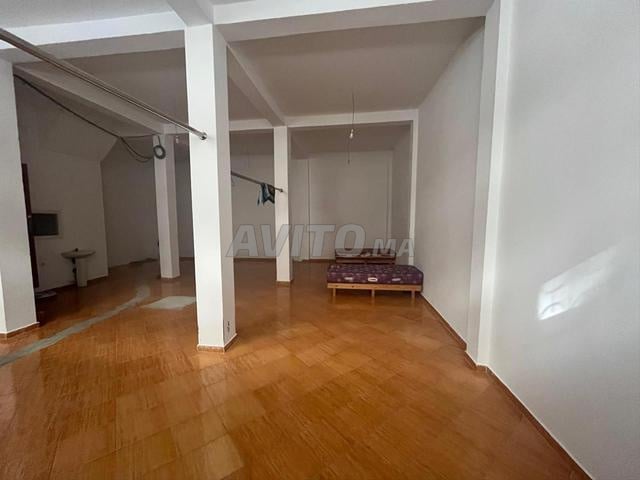 Local commercial 90 m² à louer à Tanger — Photo 4