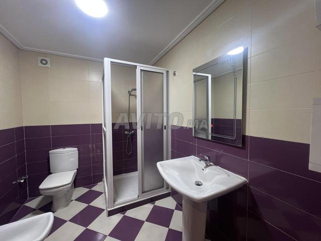 شقة 3 غرف نوم 140 م² للإيجار في طنجة — Photo 32