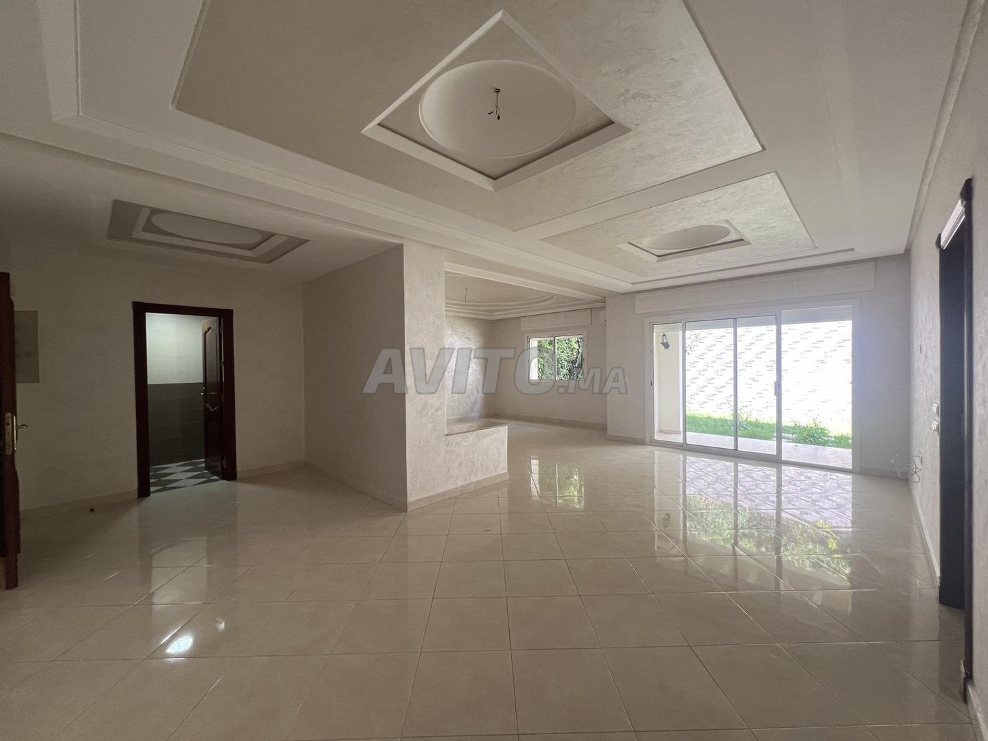 شقة 3 غرف نوم 140 م² للإيجار في طنجة — Photo 7