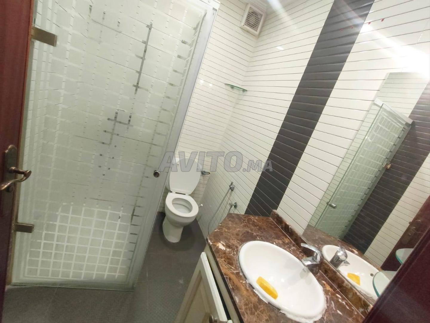Appartement 100 m² à louer à Aïn Diab — Photo 32