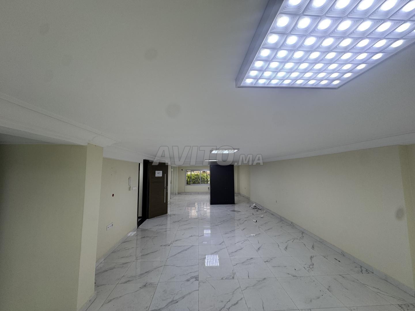 Bureaux 98 m² à louer à Tanger — Photo 12