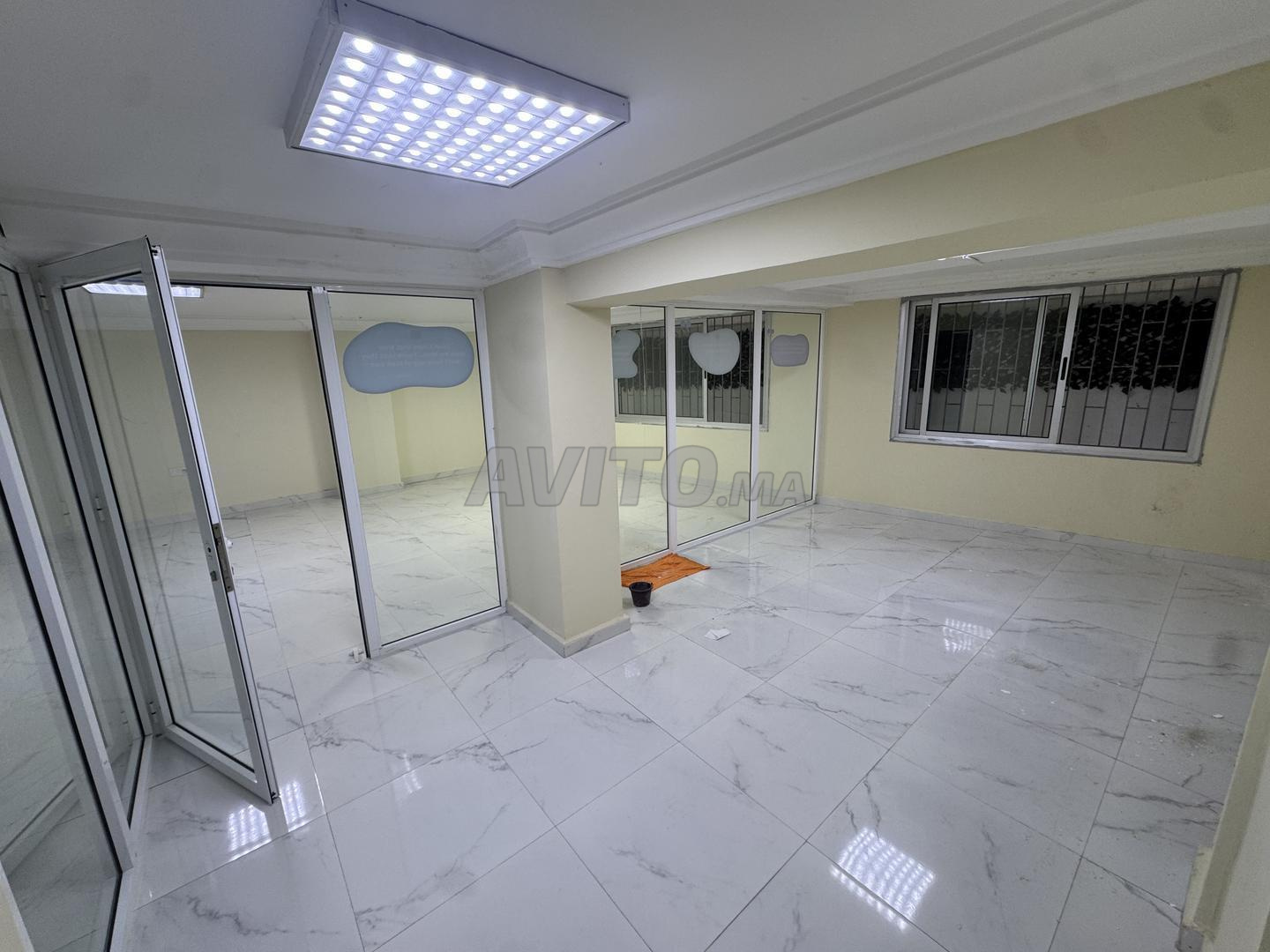 Bureaux 98 m² à louer à Tanger — Photo 16