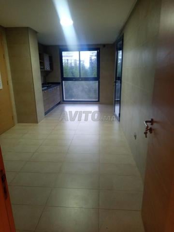 Appartement 210 m² à louer à Hay Riad Rabat — Photo 7
