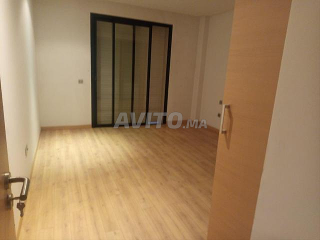 Appartement 210 m² à louer à Hay Riad Rabat — Photo 11