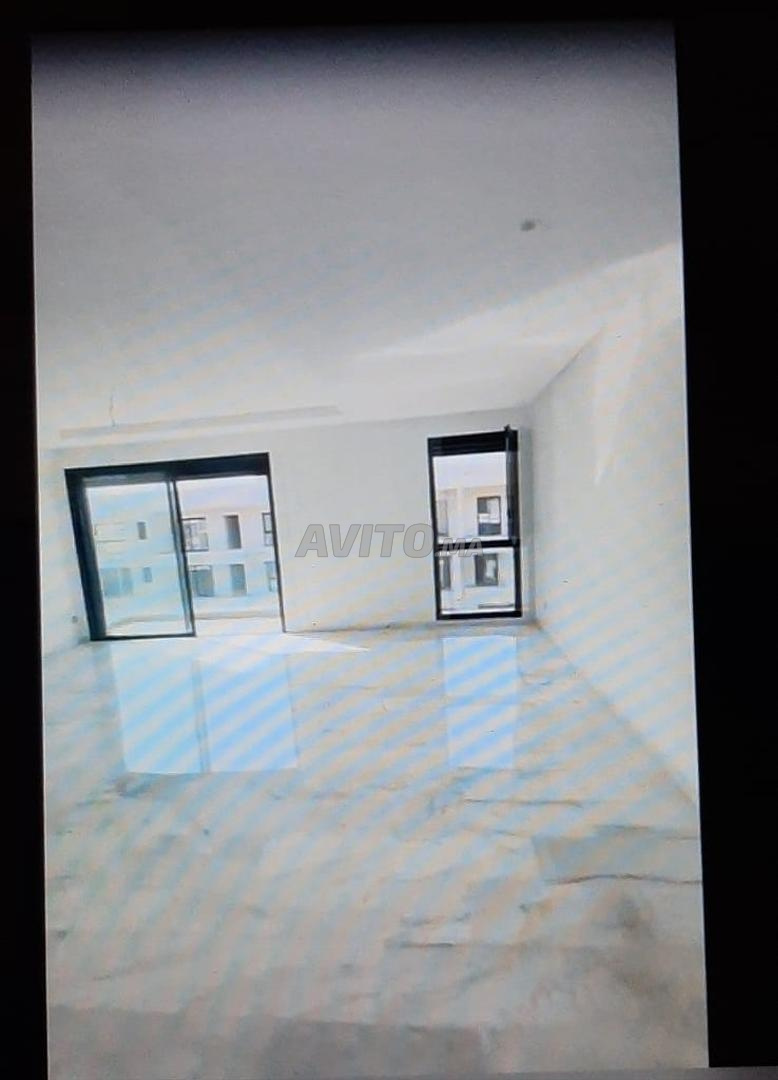 Duplex 184 m² à louer à El Menzeh