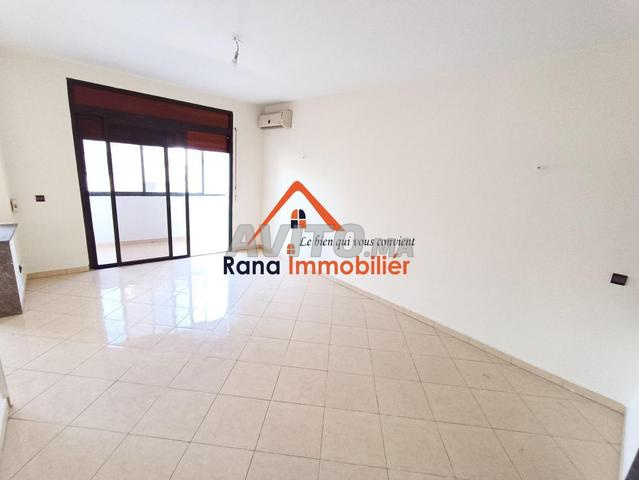 Office 180 m² for rent in Rabat (Agdal) — Photo 27