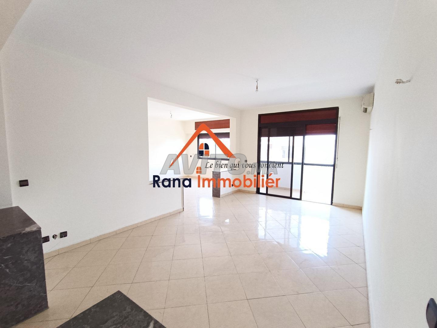Office 180 m² for rent in Rabat (Agdal) — Photo 6