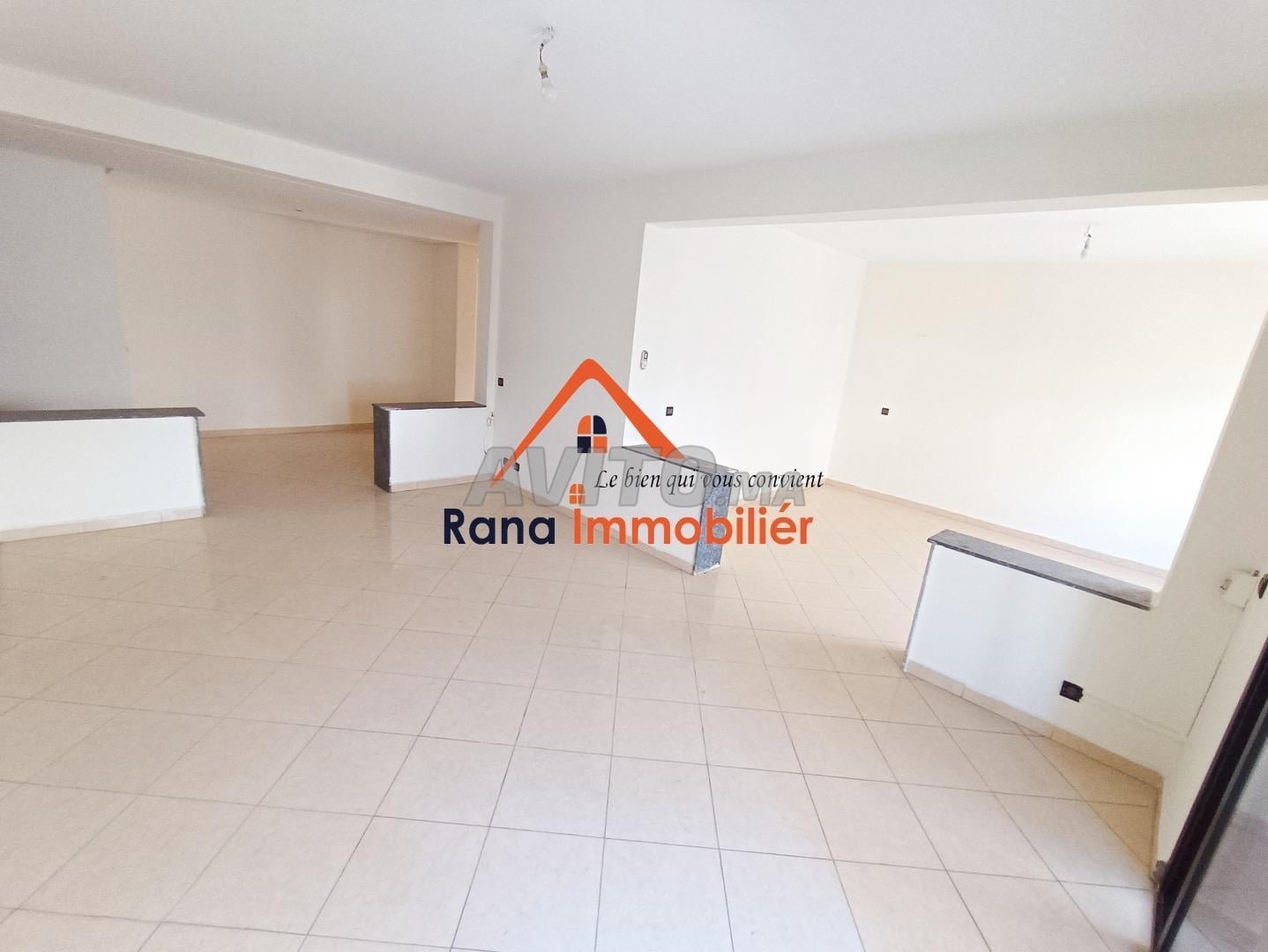 Office 180 m² for rent in Rabat (Agdal) — Photo 12