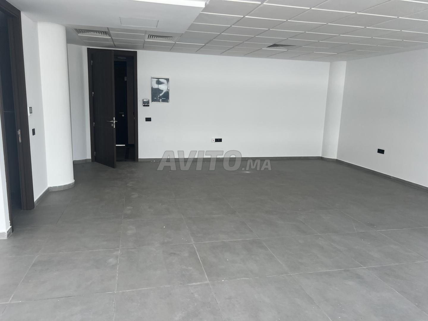 Office 96 m² for rent in Mohammédia — Photo 5
