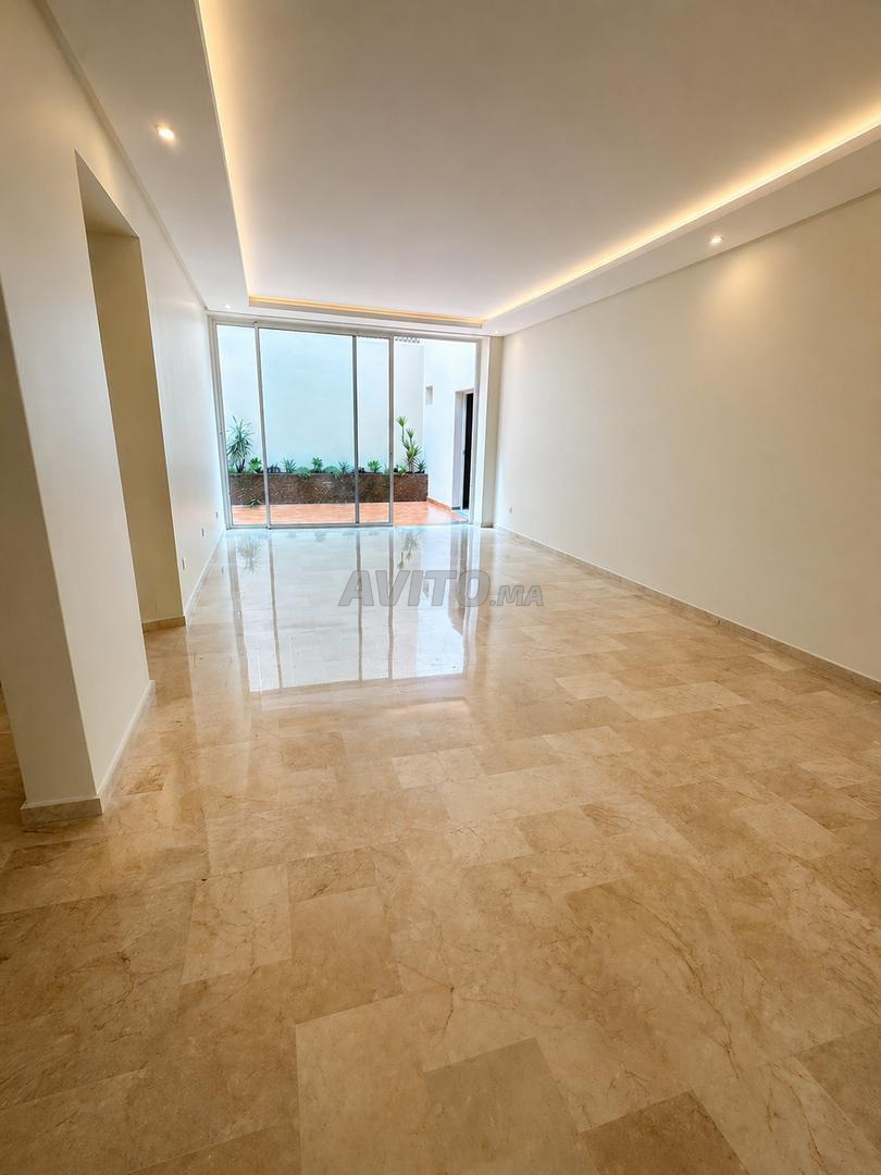 Appartement 280 m² à louer à Casablanca, Maârif Extension — Photo 5