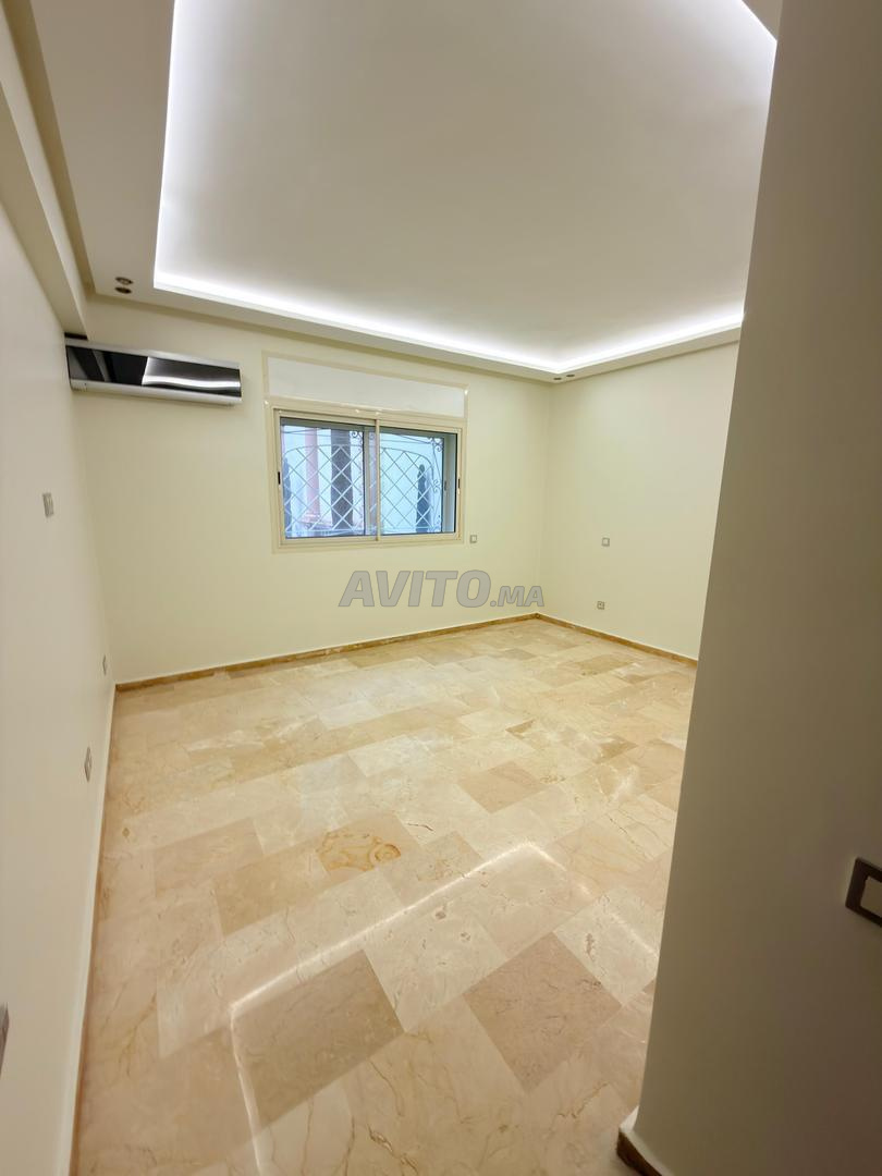 Appartement 280 m² à louer à Casablanca, Maârif Extension — Photo 13