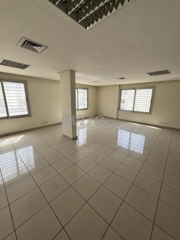 Bureau 80 m² à louer à Casablanca — Photo 2