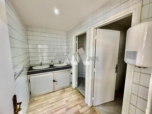 144m² Office for Rent on Zerktouni Boulevard in Casablanca — Photo 5