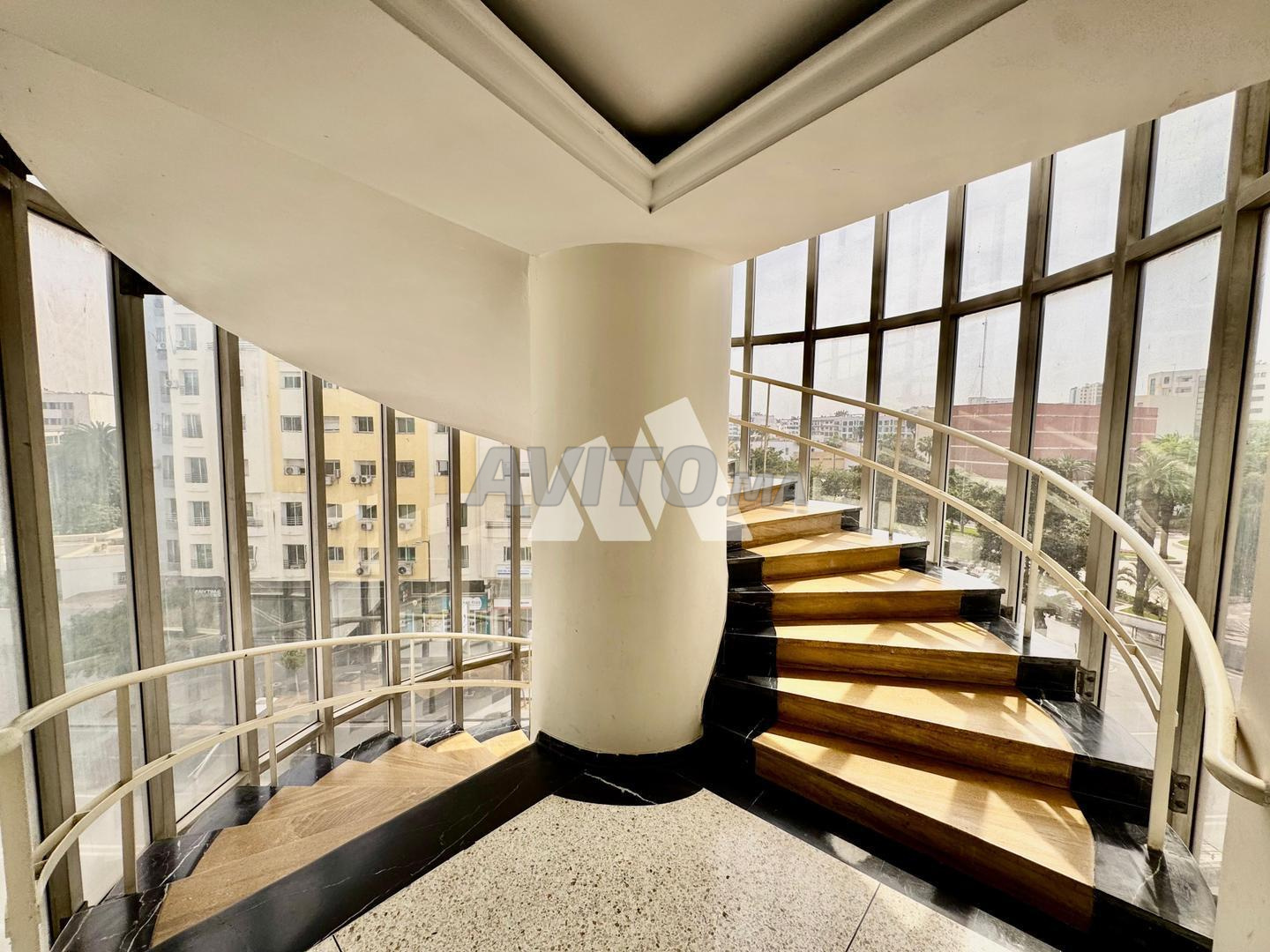 144m² Office for Rent on Zerktouni Boulevard in Casablanca — Photo 16
