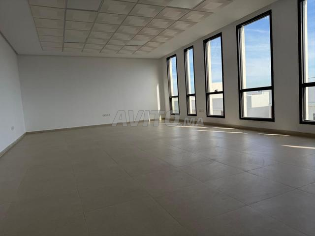 Bureau 57 m² à louer à Casablanca (Laimoune) — Photo 9