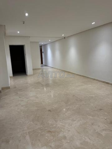 Bureau 57 m² à louer à Casablanca (Laimoune) — Photo 17
