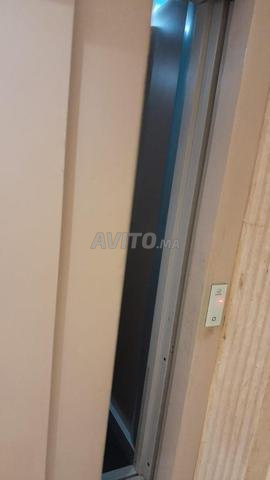 شقة استوديو 60 متر مربع للإيجار في الدار البيضاء - 5700 درهم شهريًا — Photo 35