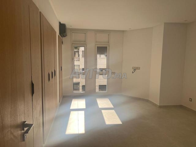 Appartement 140 m² à louer à Rabat (Agdal) — Photo 17