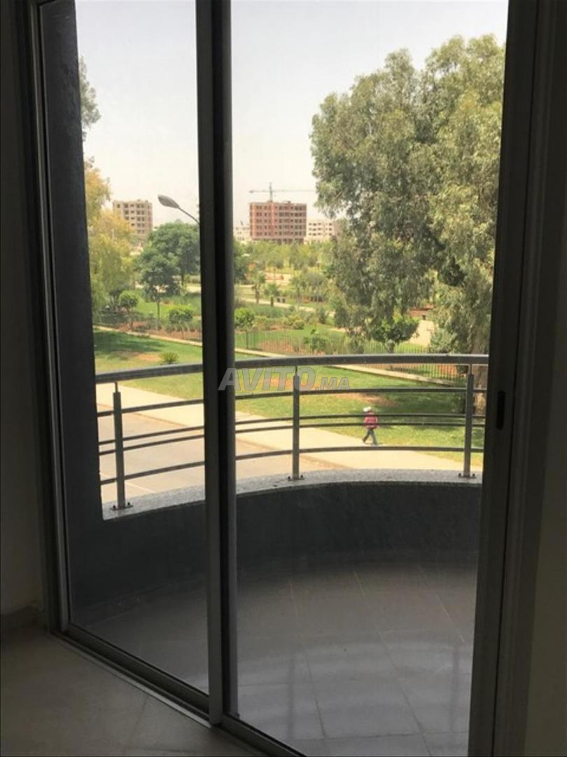 Bureau 84 m² à louer à Fès — Photo 6