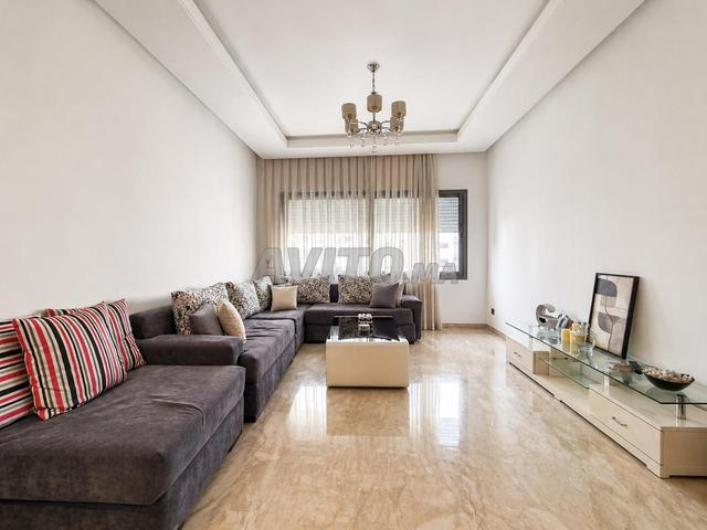 Appartement meublé 107 m² à louer à Casablanca, Maârif — Photo 11