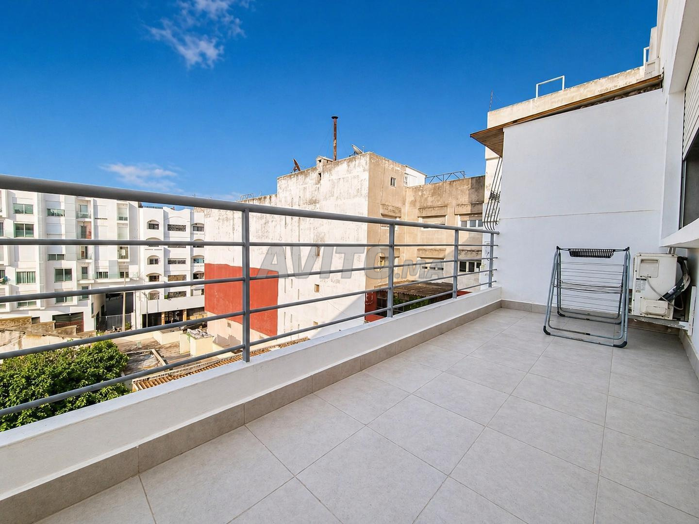 Appartement meublé 107 m² à louer à Casablanca, Maârif — Photo 26