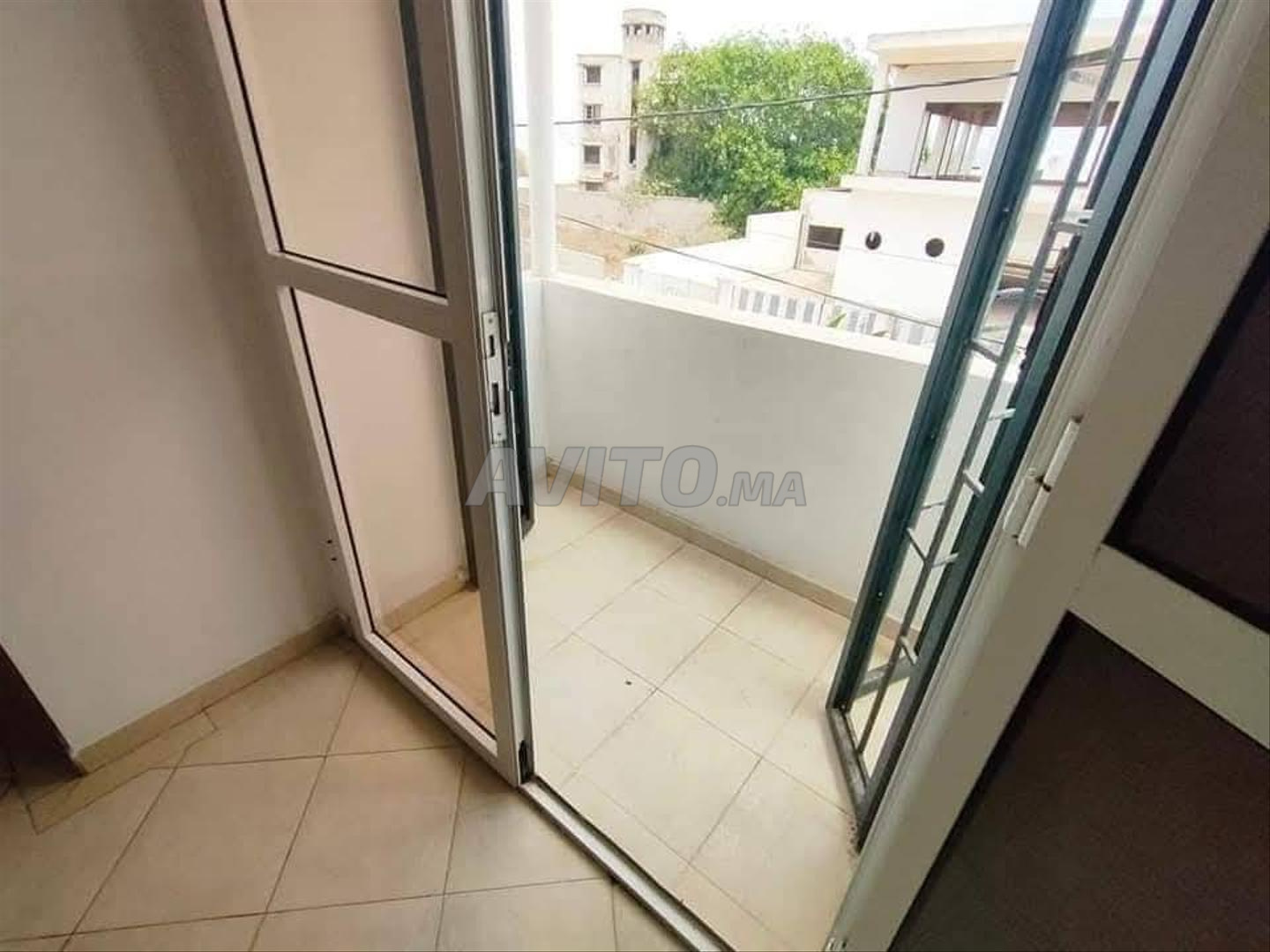شقة 80 متر مربع للايجار في الدار البيضاء (أين دياب) — Photo 31