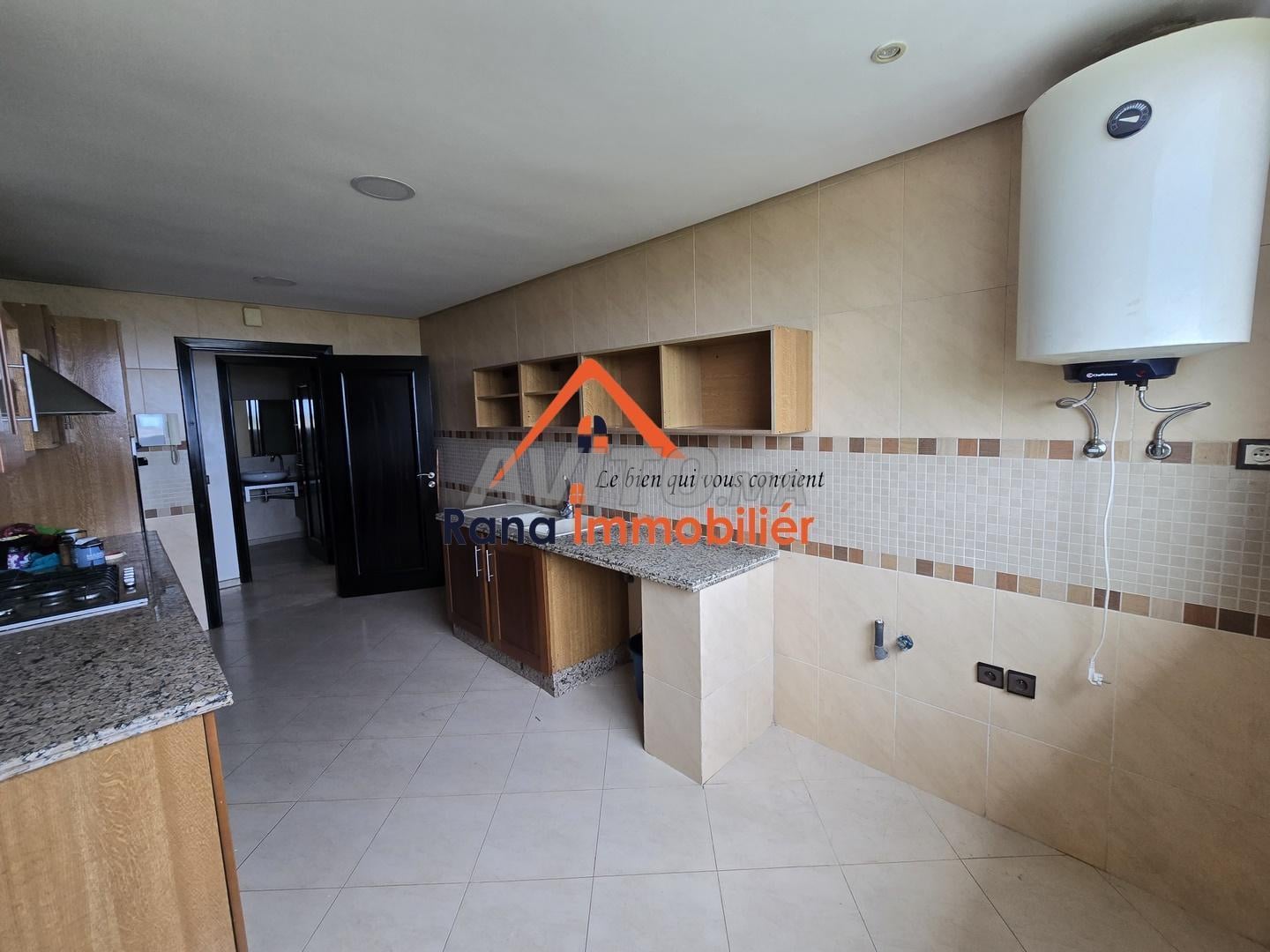 Appartement 160 m² à louer à Rabat, Hay Riad — Photo 22