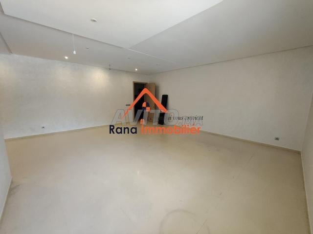 Appartement 150 m² à louer à Rabat - Hay Riad Prestigia — Photo 5