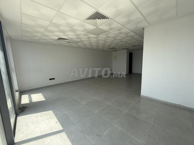 Office 57 m² for Rent in Casablanca (Riviera) — Photo 5