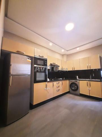 Furnished 90 m² apartment for rent in Casablanca, Bourgogne — Photo 7